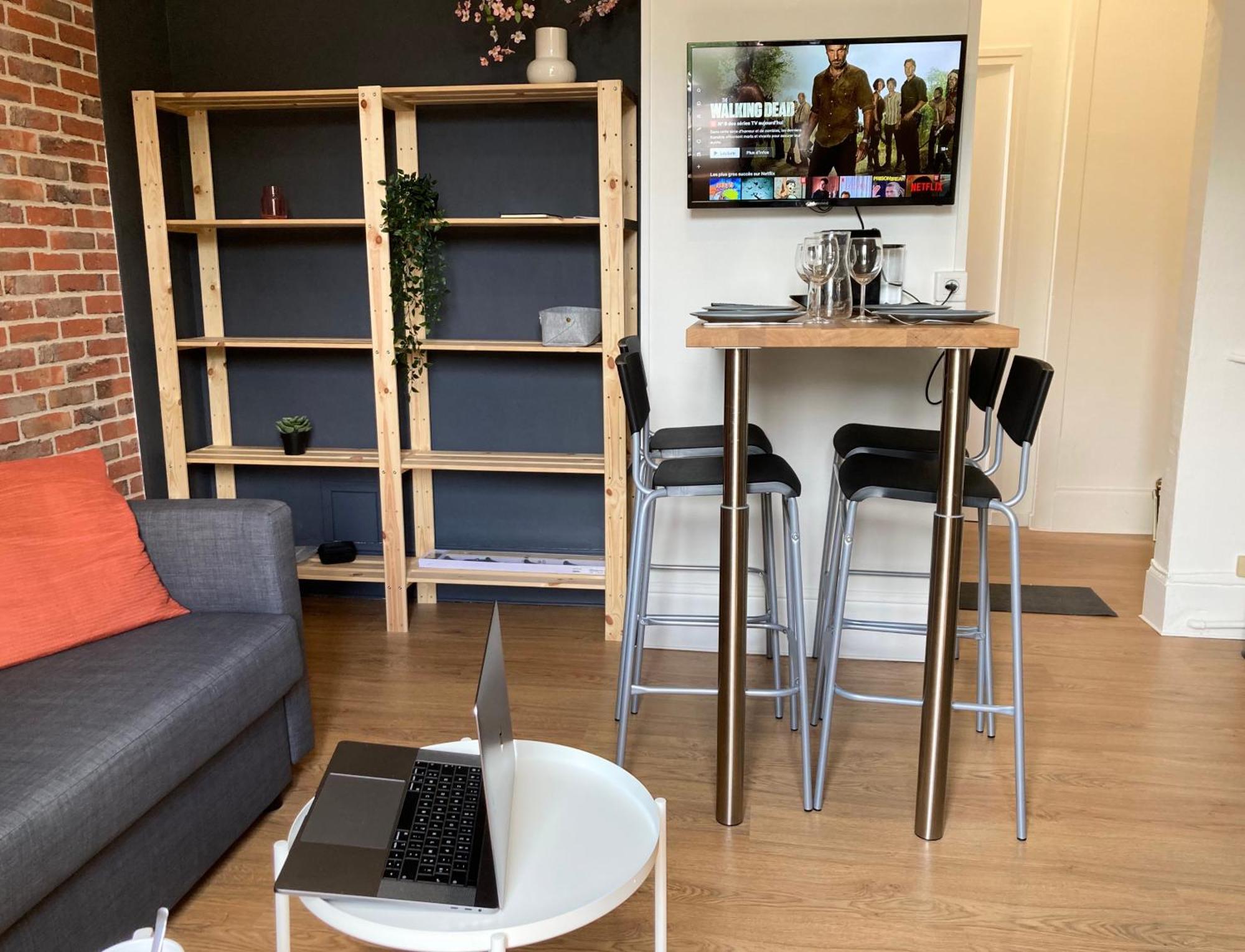 T2 Home Sweet Home Gare Wifi Parking Evreux Exterior photo